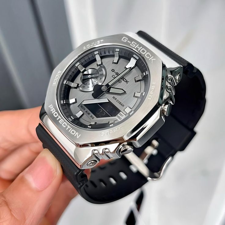 GM-2100 Silver | Metal Bezel G-Shock